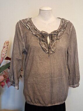 NWOT Monari Women’s Light Brown Ruffle Design Blouse Top ¾ Sleeve Summer Tops 10